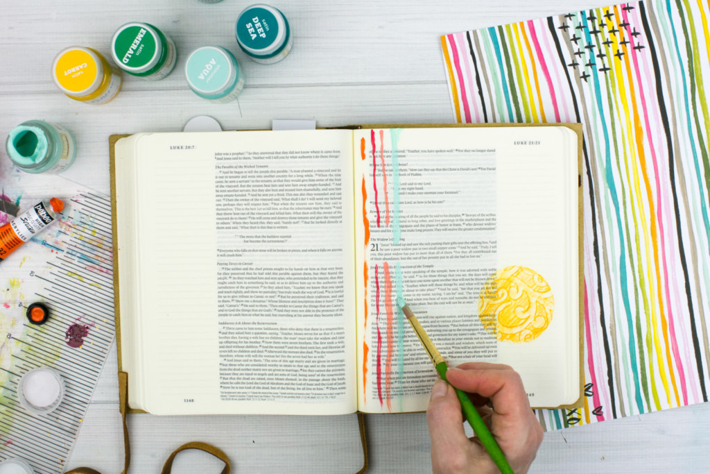 mixed media Bible Journaling Tutorial by Amy Bruce | Adding Texture with Pencil Rubbings - Widows Coin