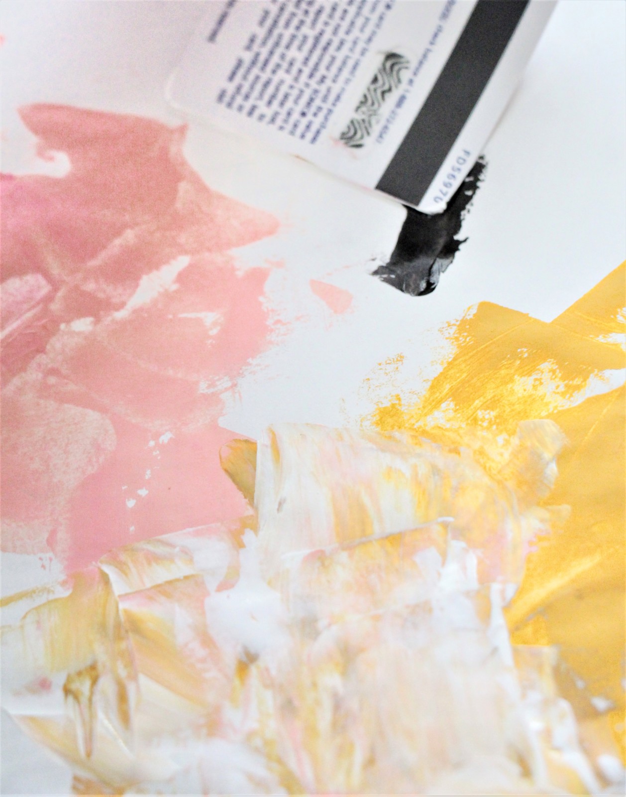 Mixed Media Bible Journaling Tutorial by Bekah aka Simply Bekah | Heart Layers Devotional | Hosea 2